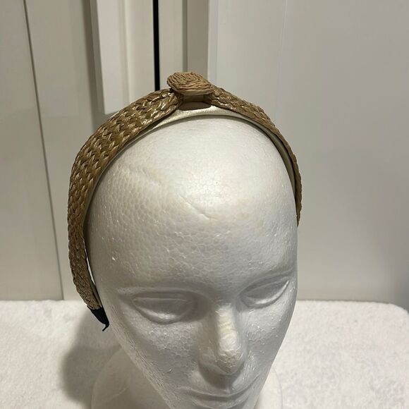 Brand New!! Woven headband with rectangle pendant - Picture 1 of 3
